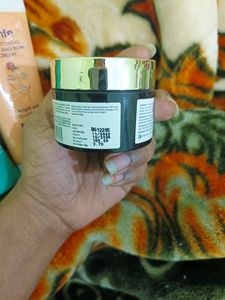 Neem And Tulsi Face Moisturizing Gel