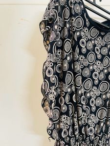 Black and White Circle Pattern Dress
