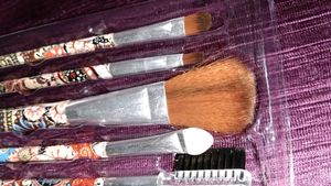 Unused ME's Brush set (5)