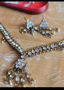 New Necklace With Earings