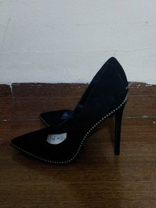 Steve Madden Black Heels