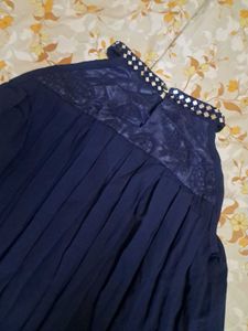 Cute Navy Blue Blouson Top💙💅