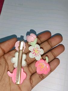 Hair clip (tulip flower)