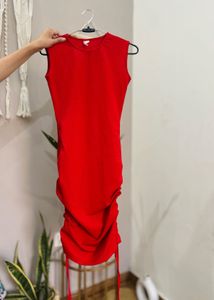Red bodycon dress