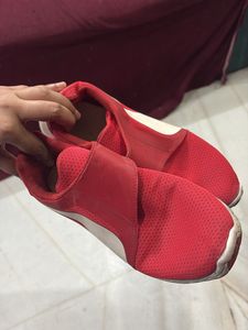 Puma Shoes Very Light Weight