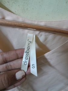 Dressberry 2 Layer Light Peach Cinched Top