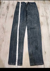 sc1699 Sabrin Jeans size 30
