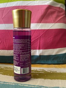 Combo Of Trends Sling Bag &amp; Bella Vita Date Mist