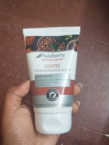 Astaberry Coffee Face Scrub