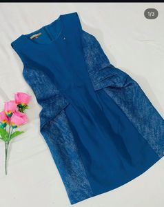 Elegant Blue Sleeveless Dress
