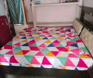 Double Bed 🛏️ Bedsheet And 2 Pillow Covers