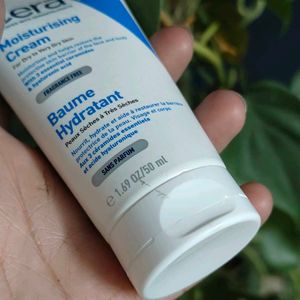 CeraVe Moisturizing Cream