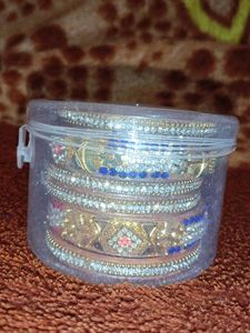 Sparkling Bangle Set