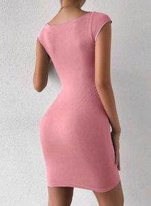 GLARE &amp; BLAIR Solid Sweetheart Neck Short Sleeves