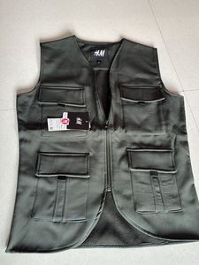 Mens riding &amp; hiking sleeveless four pock