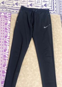 Nike Unisex Black Joggers