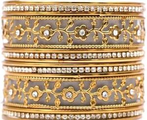 Flower mehndi Stone bangle set