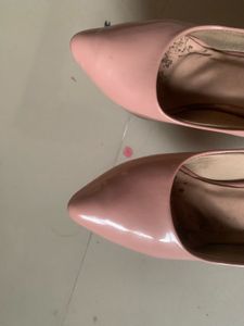 Elegant Pink Berry Heels