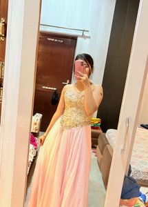 Strapless Embroided Stylish Gown🌸❤️🌼
