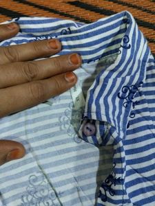 Striped Women&#39;s Top