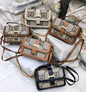 IMPORTED HIGH QUALITY SLING BAG