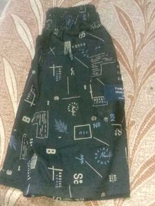 Boy&#39;s Printed Elastic Waist Shorts