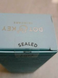 Dot &amp; Key Sunscreen SPF 50