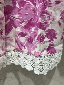 Floral Printed Crop Length Top