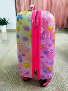 Hello Kitty Kids Luggage