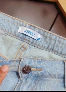 Light Blue Capri Jeans For Girl Or Woman 32 Waist
