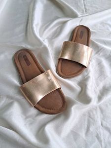 Flats &amp; Shoes SALE ⚡️