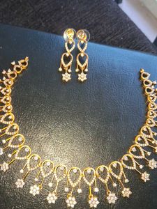 Antiturnish Star Necklace