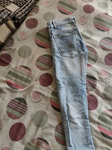 Light Wash Denim Jeans