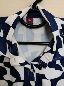 Stylish Blue &amp; White Print Top