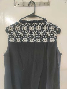 Dress In Eyelets - Deep Blue Colour - Knit