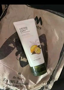 THE FACE SHOP Oil-Controlling Cleanser