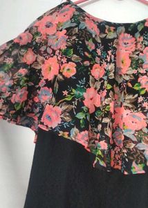 Floral Black dress👗♡