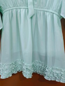 Women Green Top