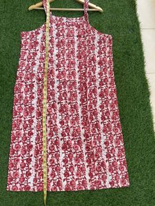 Floral Print Sleeveless Kurta