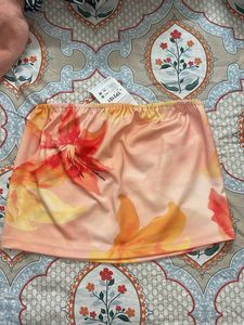Floral Stretchable Tube Top