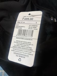 Black velvet Pullover Hoodie