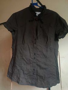 fitted brown top