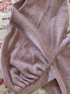 Stylish Mauve Puff Sleeve Top