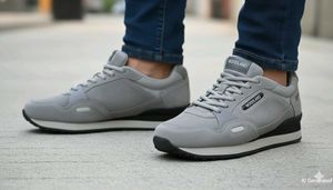 Woodland Gray Sneakers size 9 🔥