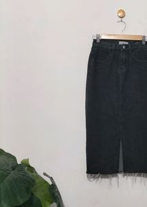 Font Slit Denim Skirt 🖤