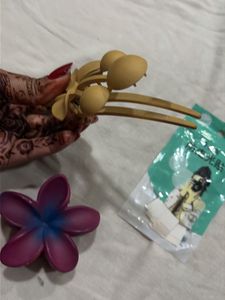 Combo of 2 clutcher with freebie