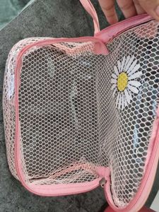 Cute Daisy Pouch