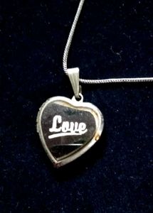 ❤Heart Locket Necklace❤