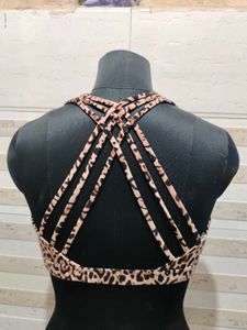 Victoria&#39;s Secret Strappy Back Light Impact Sports