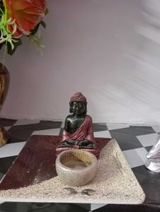 Buddha Showpiece with Bowl and plate